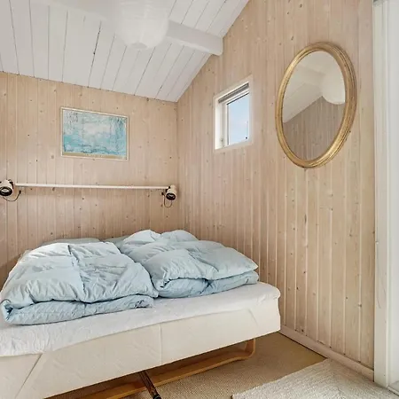 Holiday home Beautiful In With Wifi